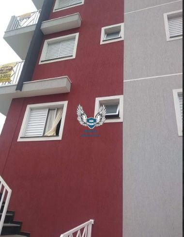 Apartamento no tucuruvi 02 dormitórios e 01 vaga de garagem à 800 metros do metr