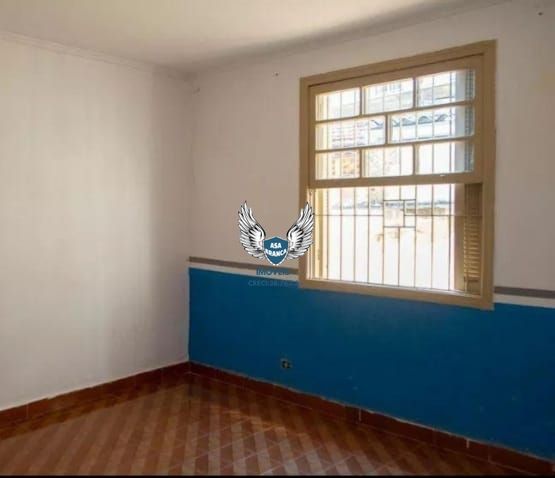 Casa térrea na casa verde próximo à av: eng. Caetano alvares ,com 04 dormitório