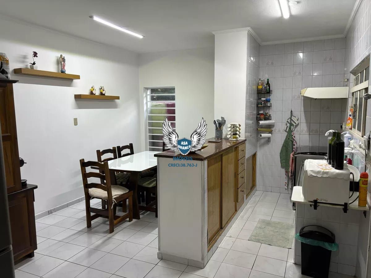 Casa térrea de esquina na freguesia do ó com 03 dormitórios e 02 vagas de garage