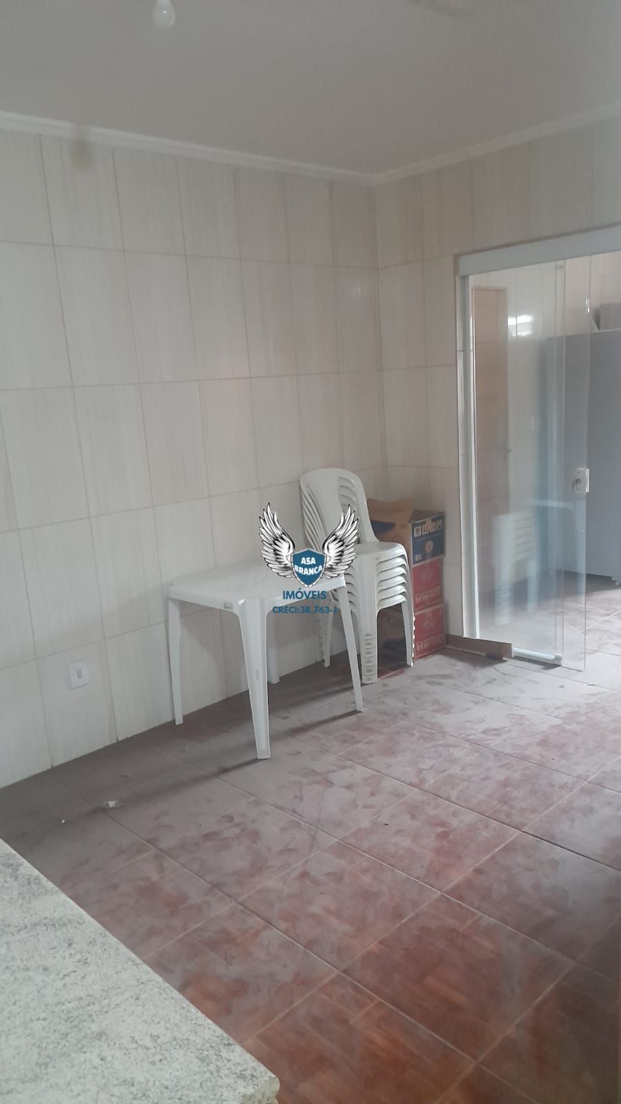 Sobrado no lauzane com 04 dormitórios podendo ser comercial ou residencial