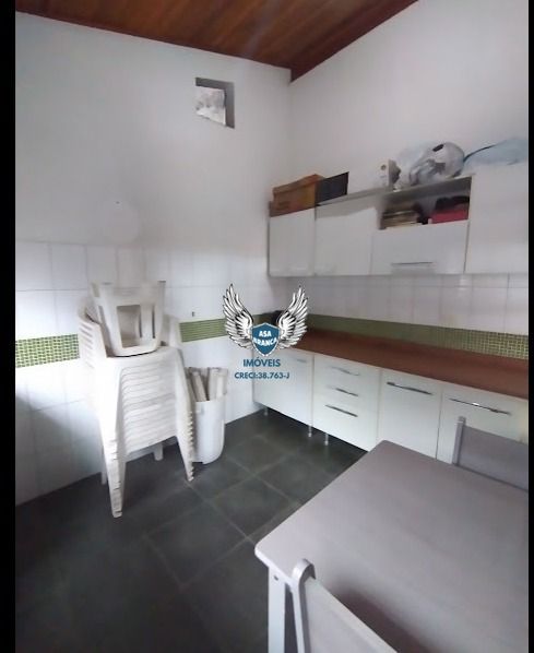 Sobrado em santana com 08 dormitórios sendo 02 suítes e 04 vagas de garagem , pr