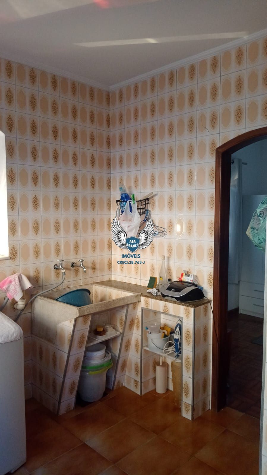 Casa térrea santa terezinha ( zona norte) com 03 dormitórios , sendo 01 suíte e