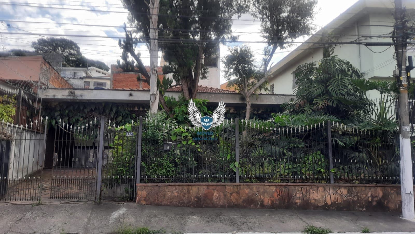 Casa térrea na freguesia do ó com 04 dormitórios sendo 01 suíte e 05 vagas de ga
