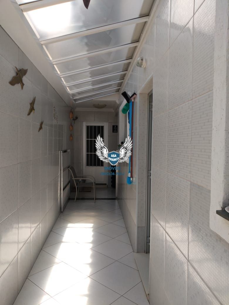 Sobrado na freguesia do ó com 03 dormitórios sendo 01 suíte, à 300 metros da fut