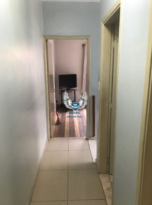 Sobrado na isolina mazzei com 03 dormitórios e edicula com banheiro e 02 vagas d