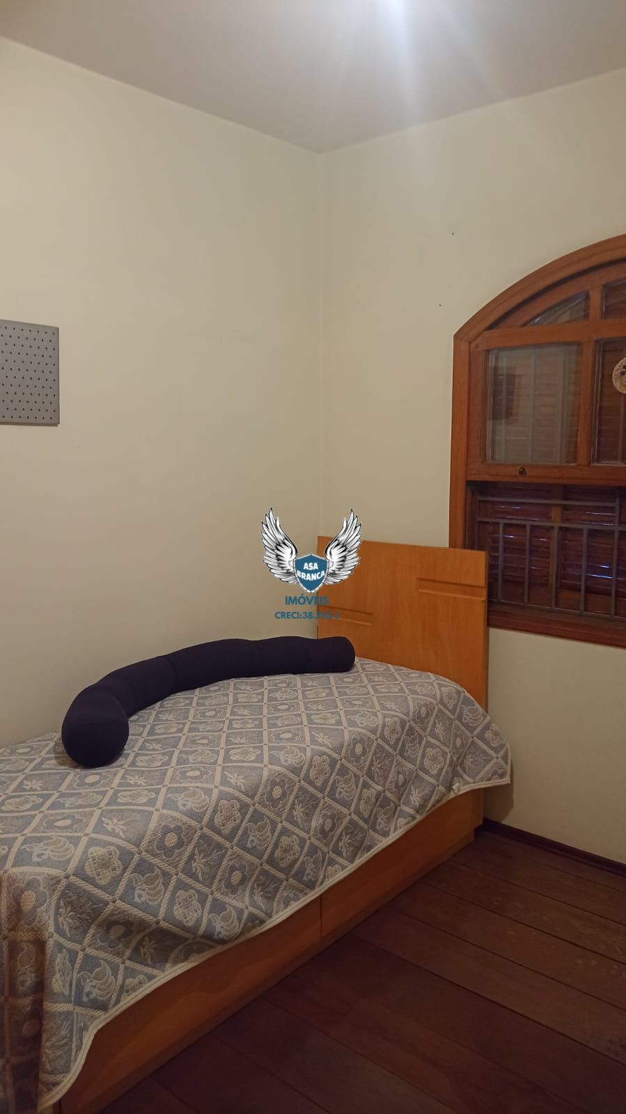 Casa térrea santa terezinha ( zona norte) com 03 dormitórios , sendo 01 suíte e