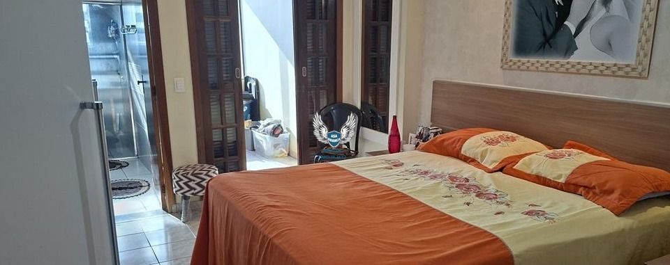 Sobrado no jardim peri 02 dormitórios sendo 01 suíte e 02 vagas de garagem