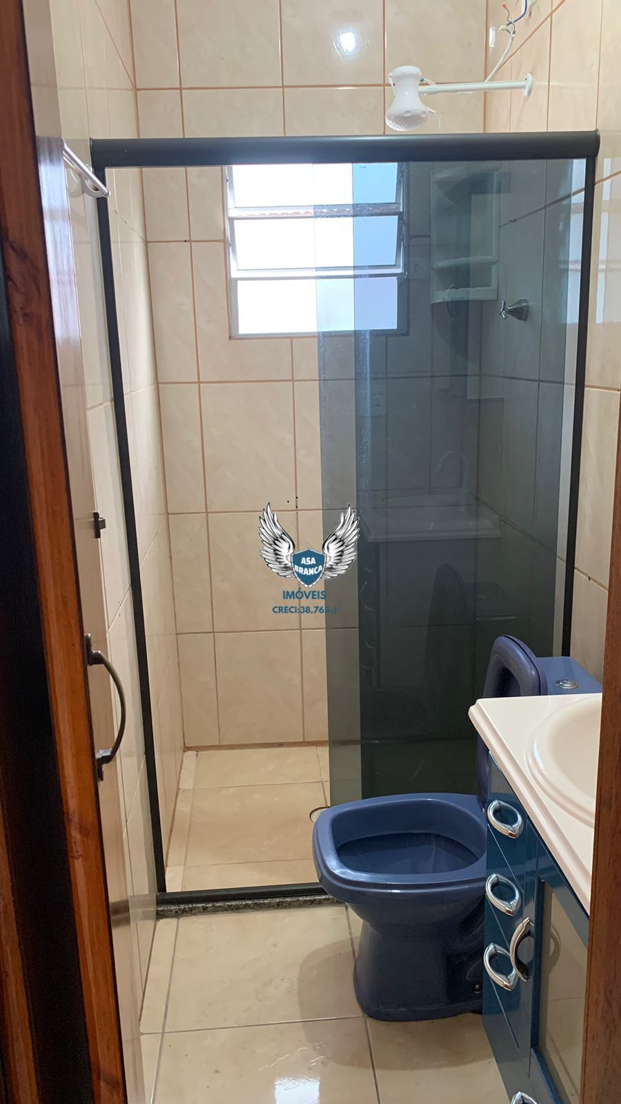 Casa térrea com 01 dormitório, laje pronta pra contruir , (contrato de compra e