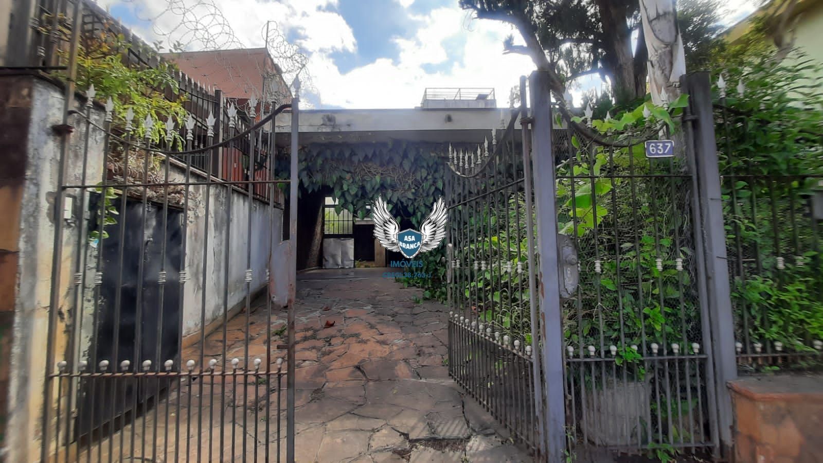 Casa térrea na freguesia do ó com 04 dormitórios sendo 01 suíte e 05 vagas de ga