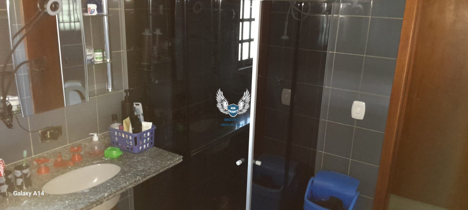 Palmas do tremembé casa com 04 dormitório sendo 02 suítes e 04 vagas de garagem