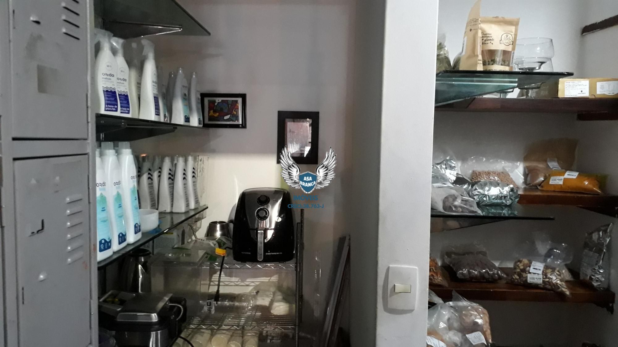 Salão comercial em santana
