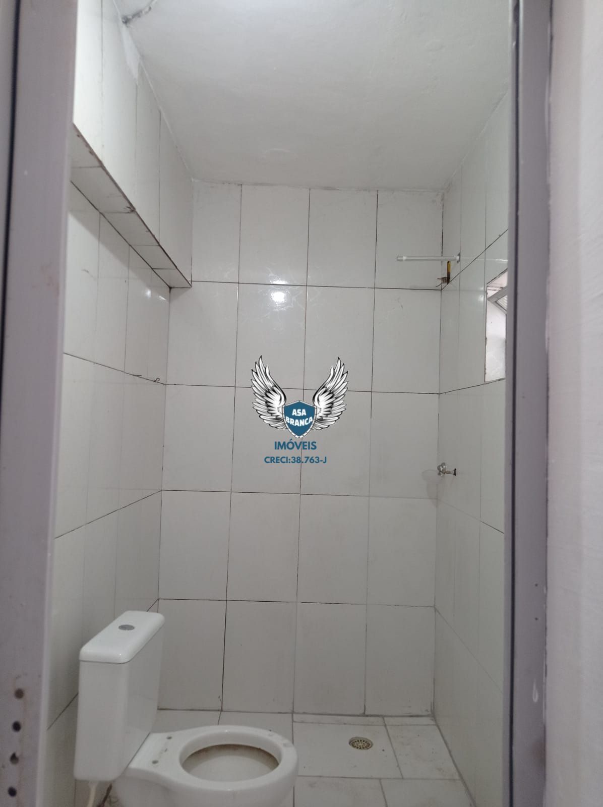 Casa com 1 Dormitórios para alugar, 28 m² por R$ 1.200,00 Casa com 1 Dormitórios para alugar, 28 m² por R$ 1.200,00