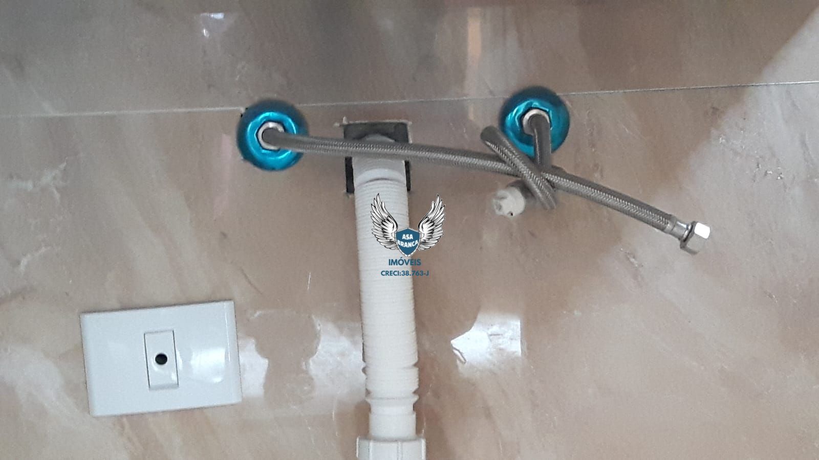 Sobrado triplex novo de alto padrão no lauzane paulista em rua sem saída