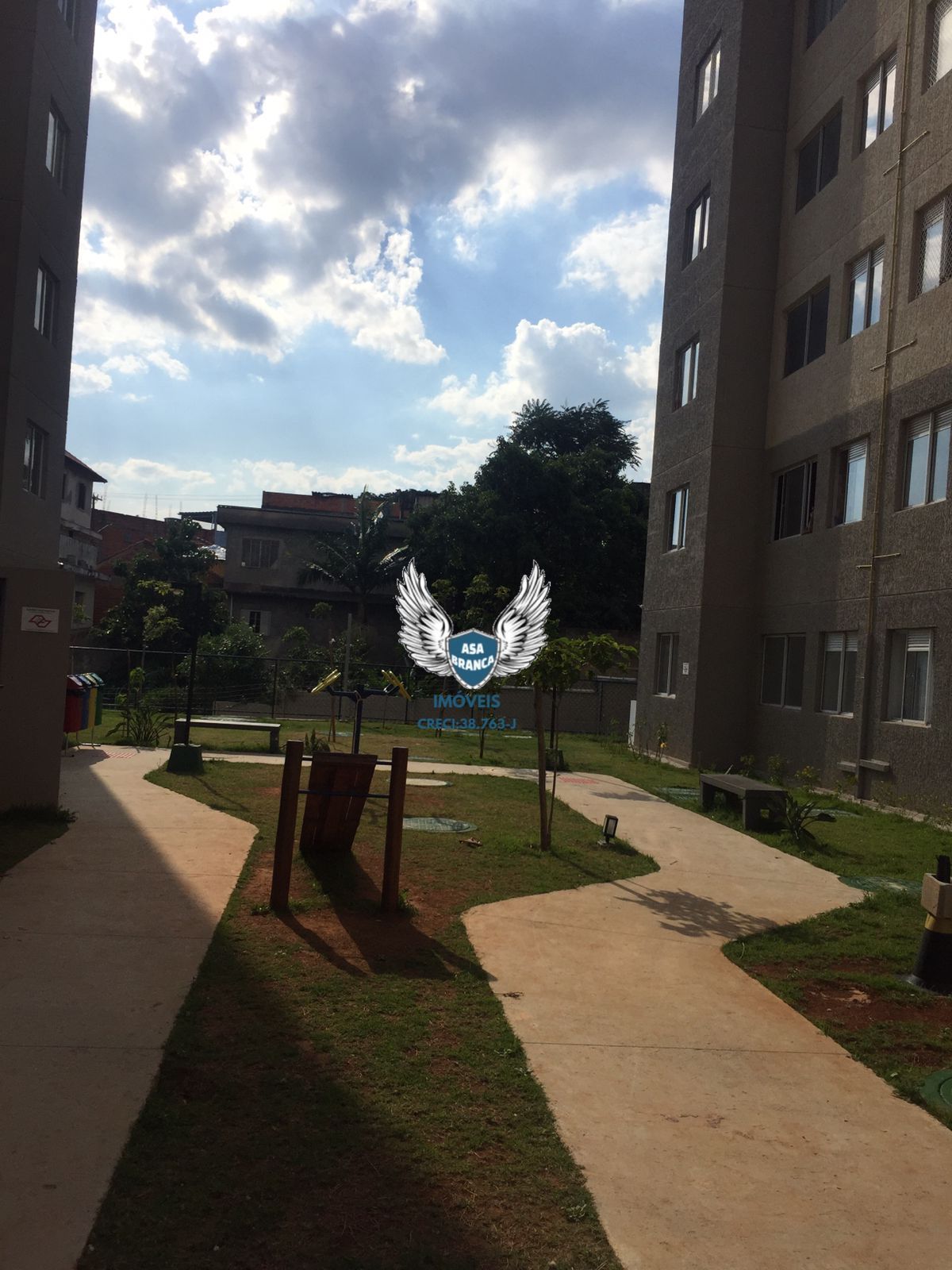 Apartamento no térreo 01 dormitório sem vaga de gararem ( próximo ao parque do