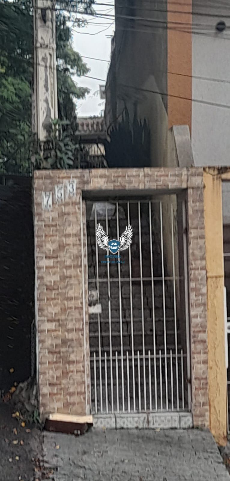 Casa térrea com 05 quartos em santana ao lado do colégio militar do exército
