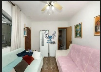 Casa térrea ( com piscina ) no tucuruvi 04 dormitórios sendo 01 suíte e 02 vagas