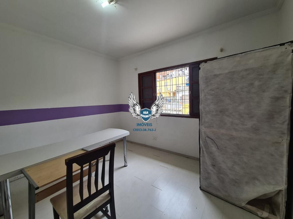 Casa térrea na casa verde com 04 dormitórios sendo 02 suítes