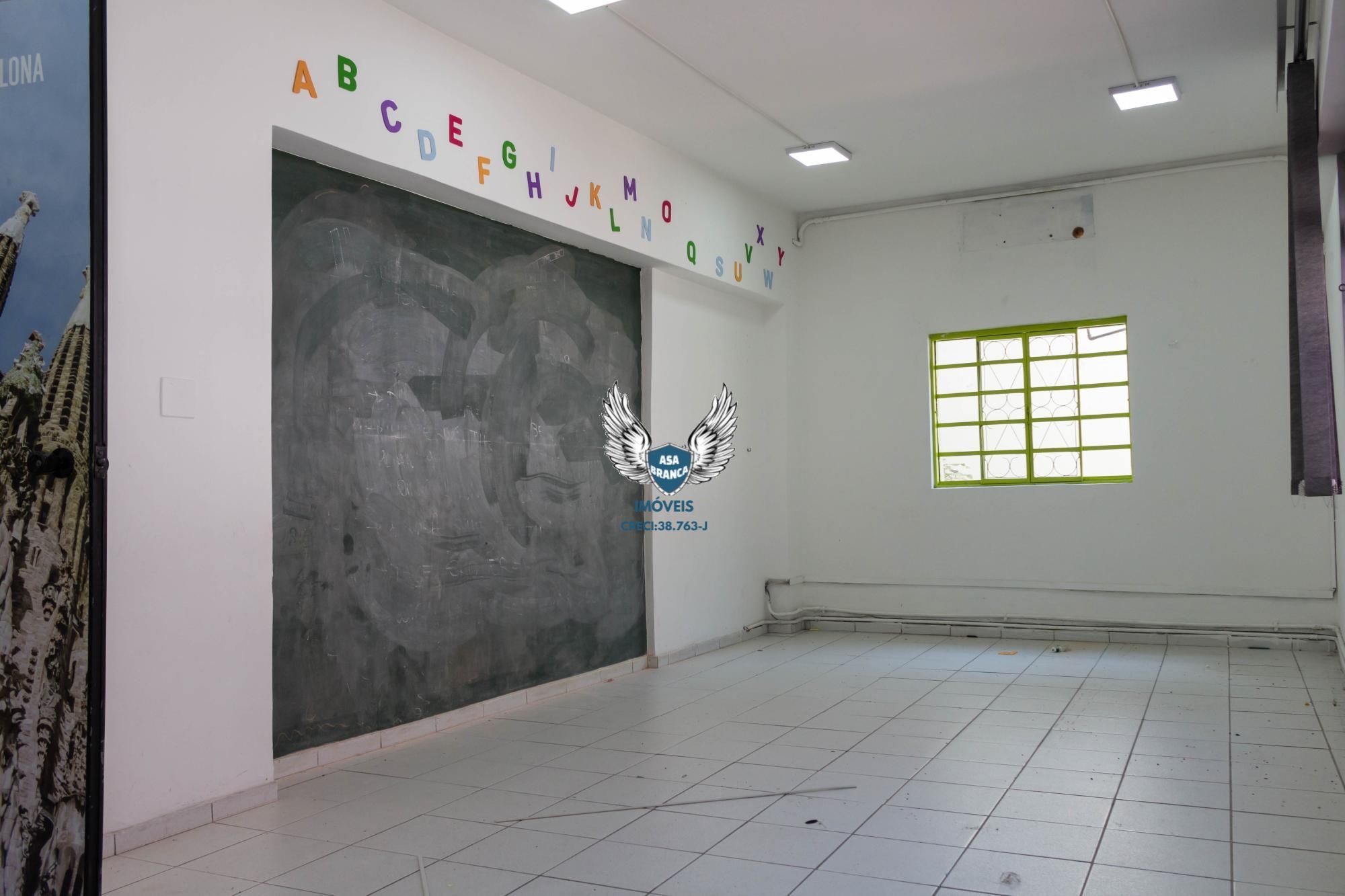 Prédio Inteiro à venda com 4 quartos, 416m² - Foto 15