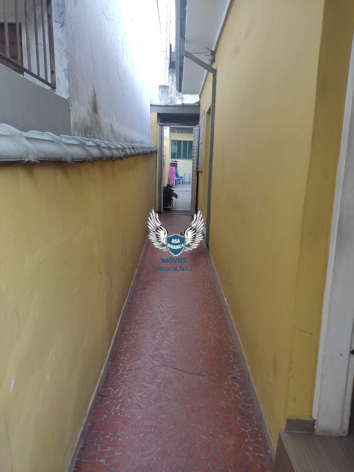 Casa térrea assobradada na vila maria 03 dormitórios sendo 01 suíte e 01 vaga d