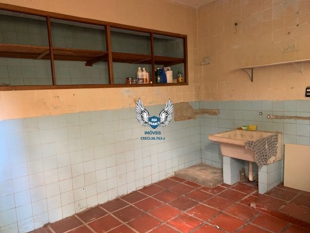 Sobrado no tucuruvi com 03 dormitórios sendo 01 suíte e 02 vagas de garagem