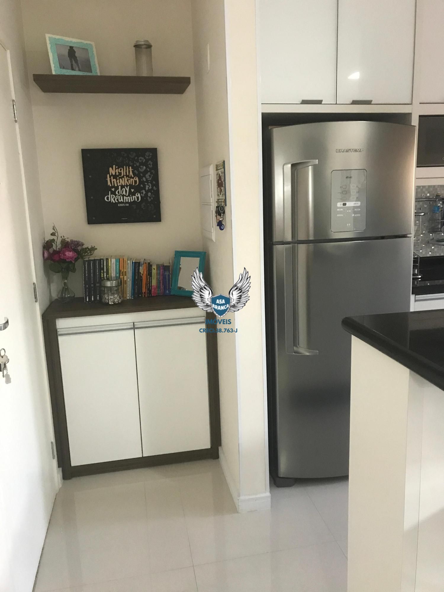 Apartamento no imirim com varanda 02 dormitórios e 01 vaga de garagem ( travessa