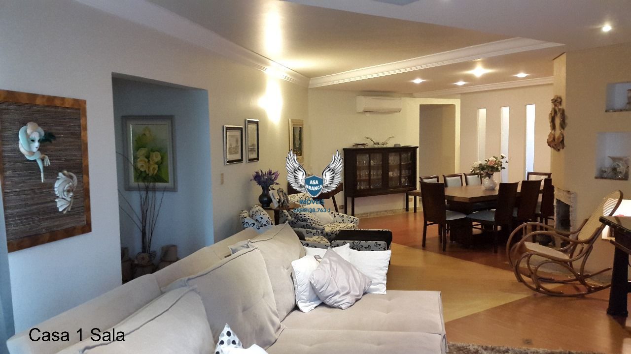 Imóvel com duas casas no terreno