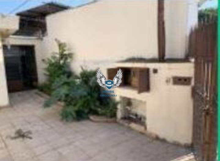 Casa térrea na casa verde próximo à av: eng. Caetano alvares ,com 04 dormitório