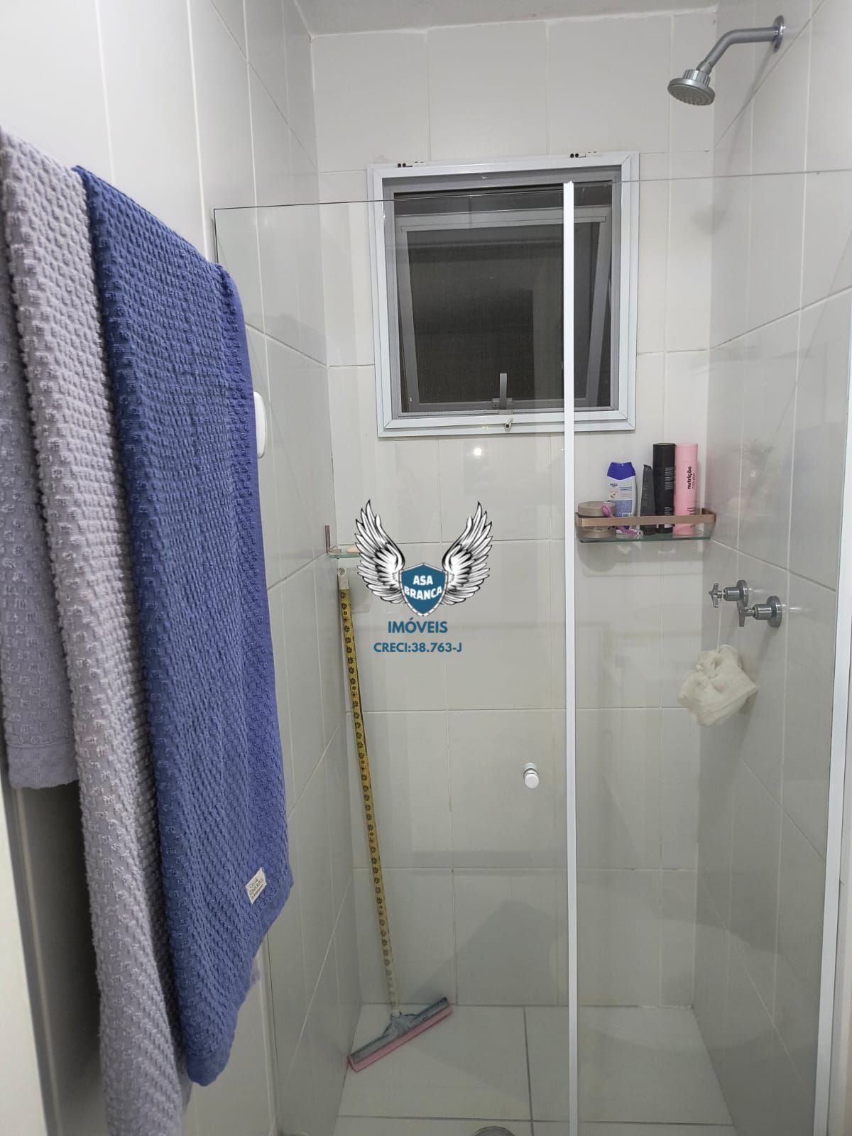 Apartamento na vila ede com 02 dormitórios e 01 vaga de garagem