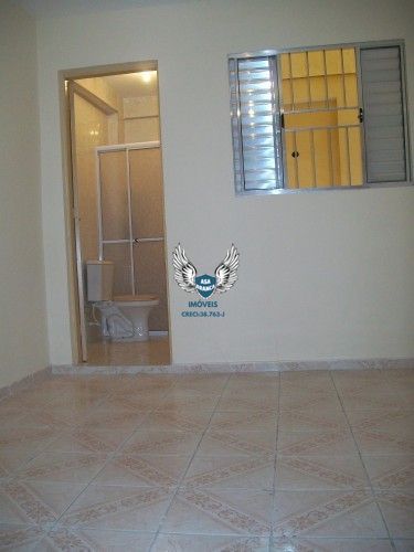 Brasilândia, 2 casas + galpão - prox. Linha laranja metro