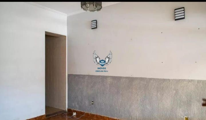 Casa térrea na casa verde próximo à av: eng. Caetano alvares ,com 04 dormitório