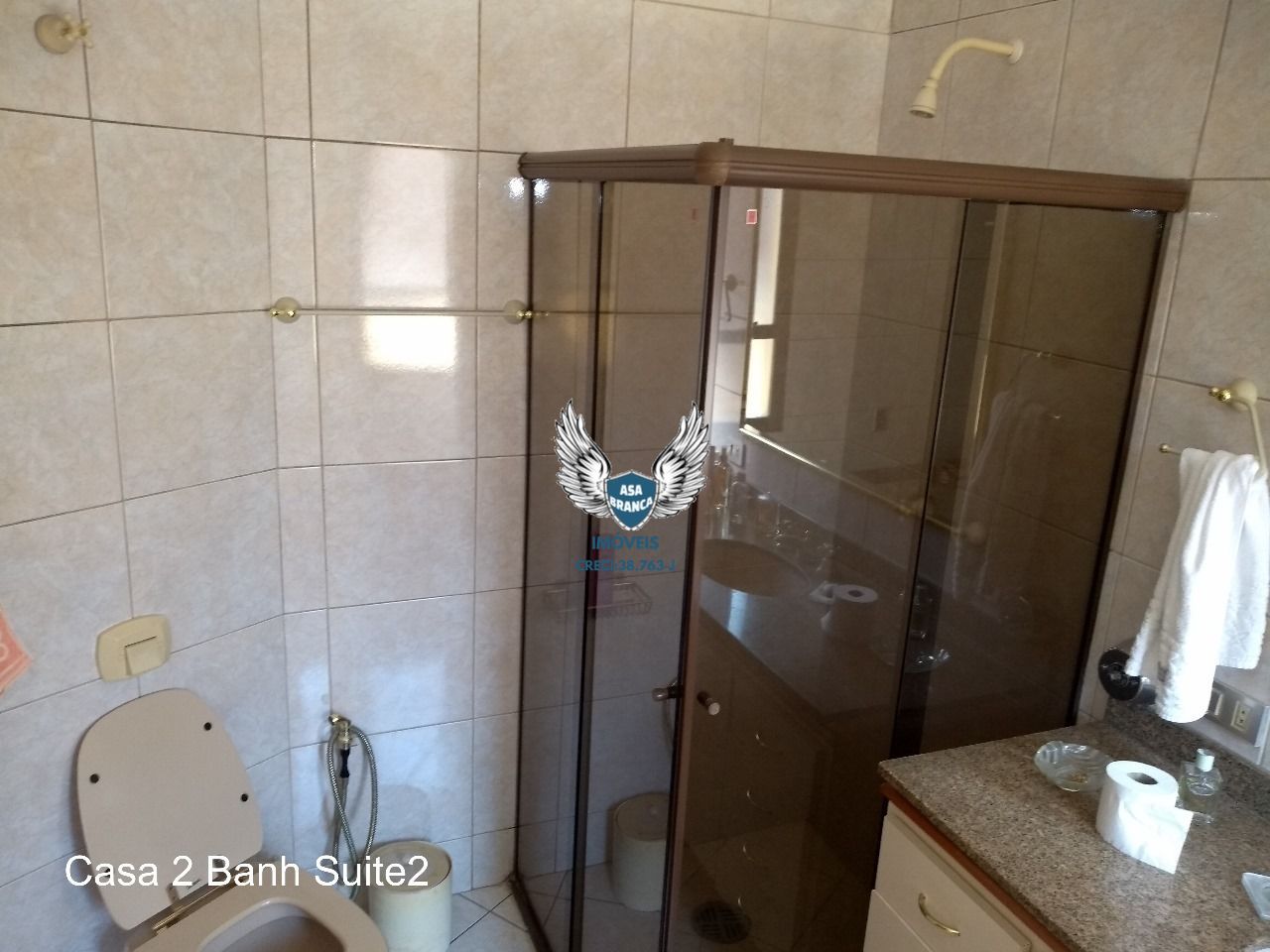 Imóvel com duas casas no terreno