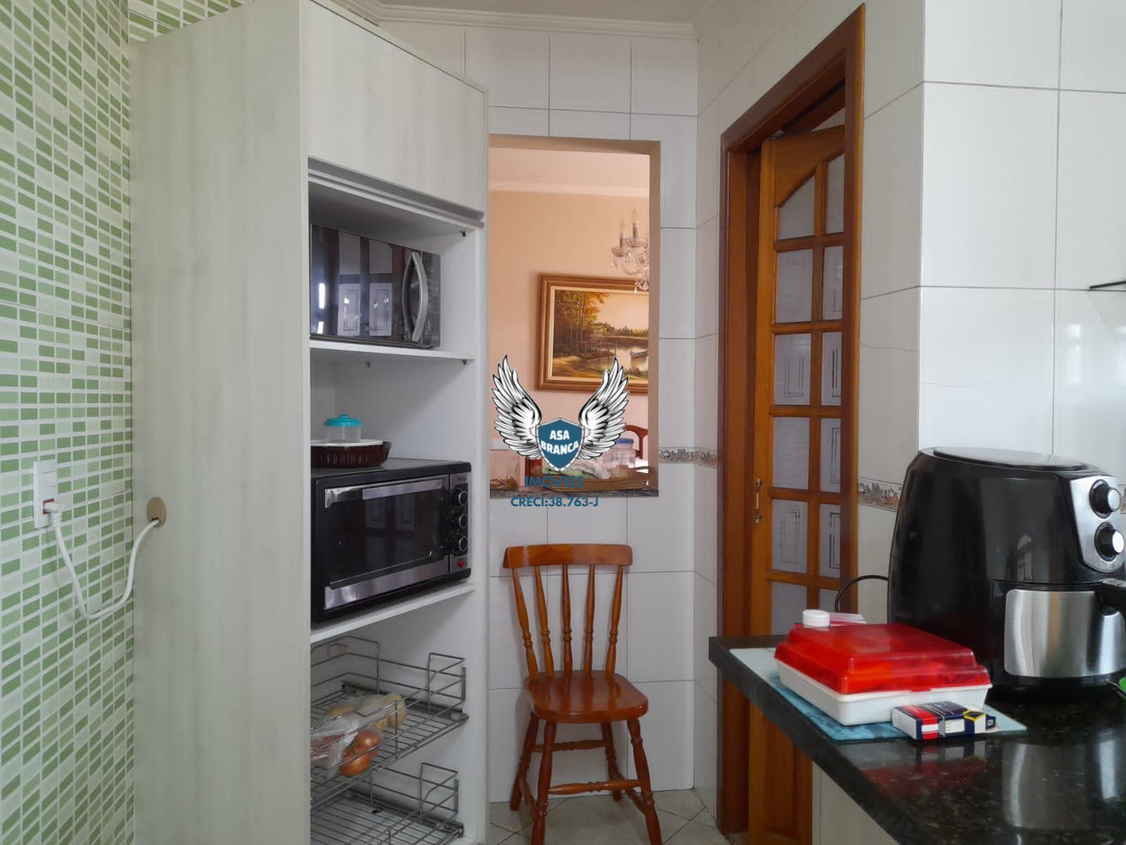 Sobrado de alto padrão no jardim guapira com 04 dormitórios 