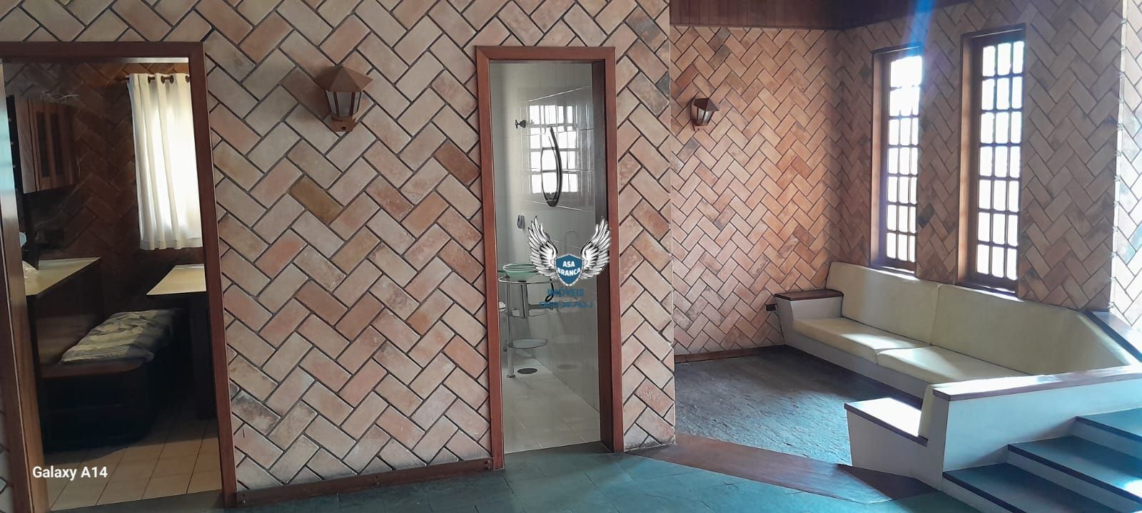 Palmas do tremembé casa com 04 dormitório sendo 02 suítes e 04 vagas de garagem