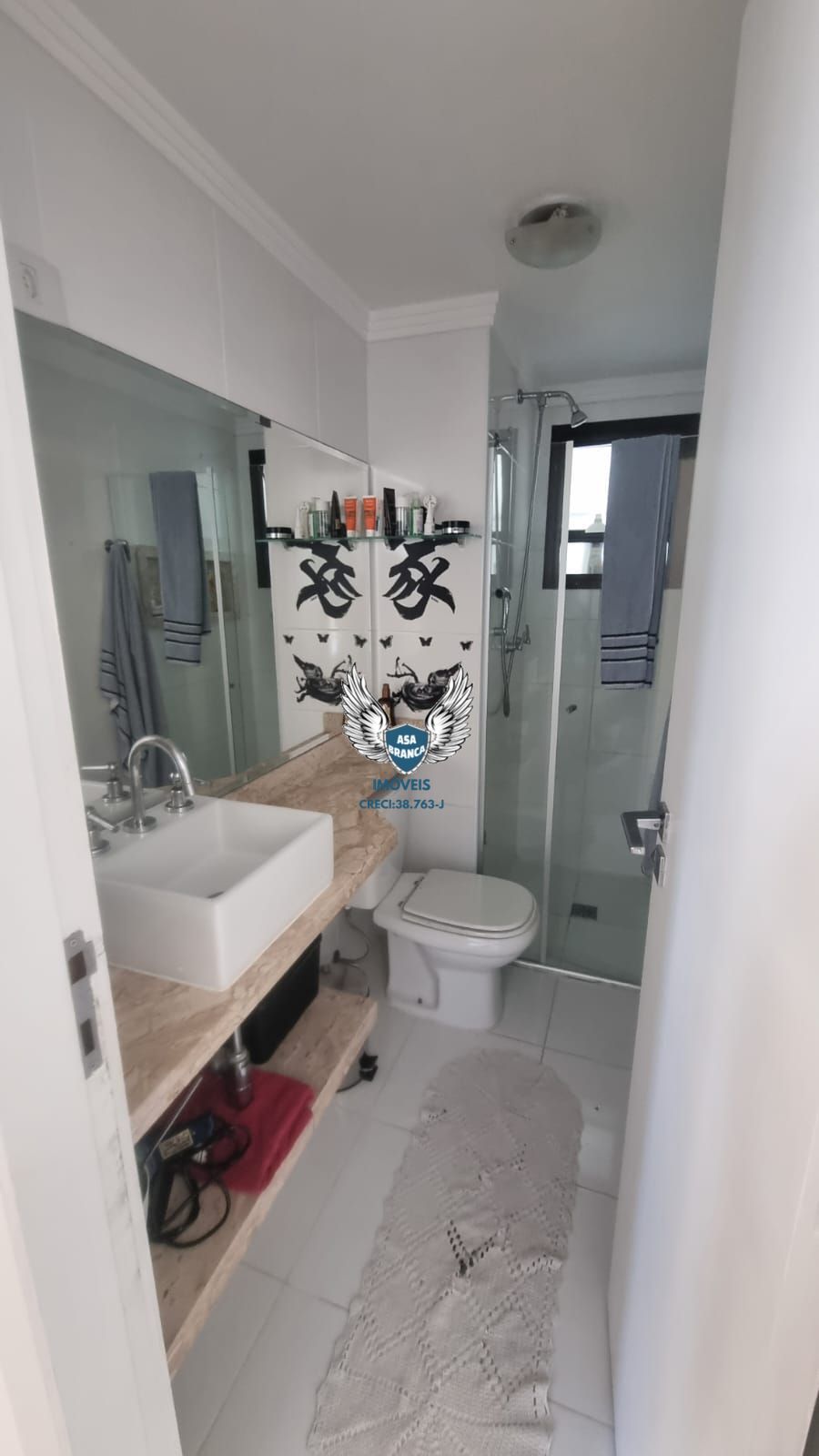 Apartamento em santa terezinha 03 dormitórios sendo 01 suíte e 02 vagas de garag