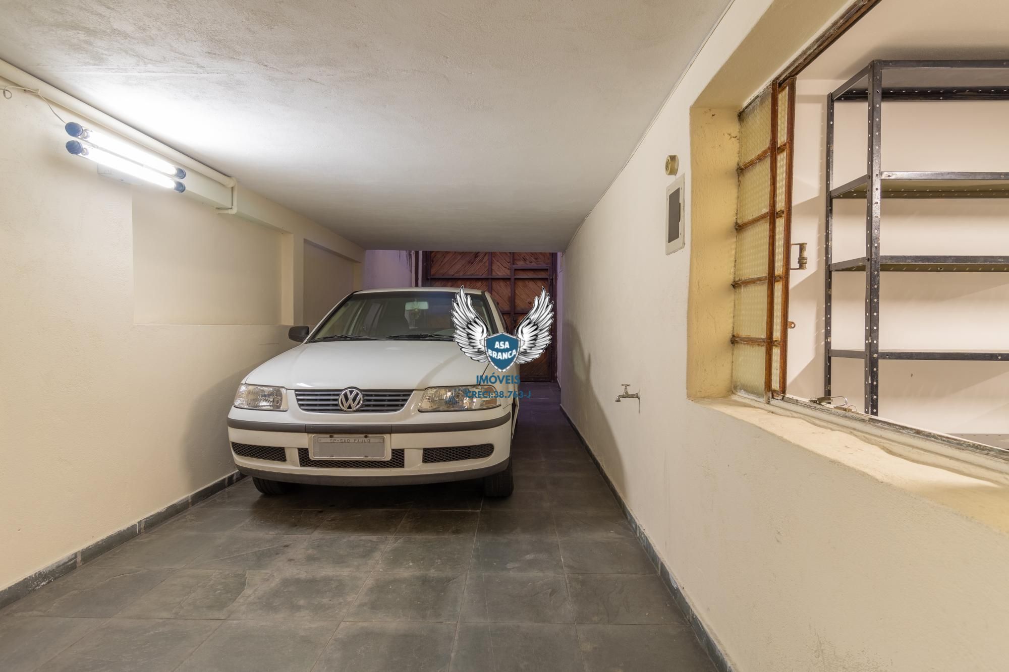 Casa em santana , à 150 metros do metrô com 03 dormitórios sendo 03 suítes