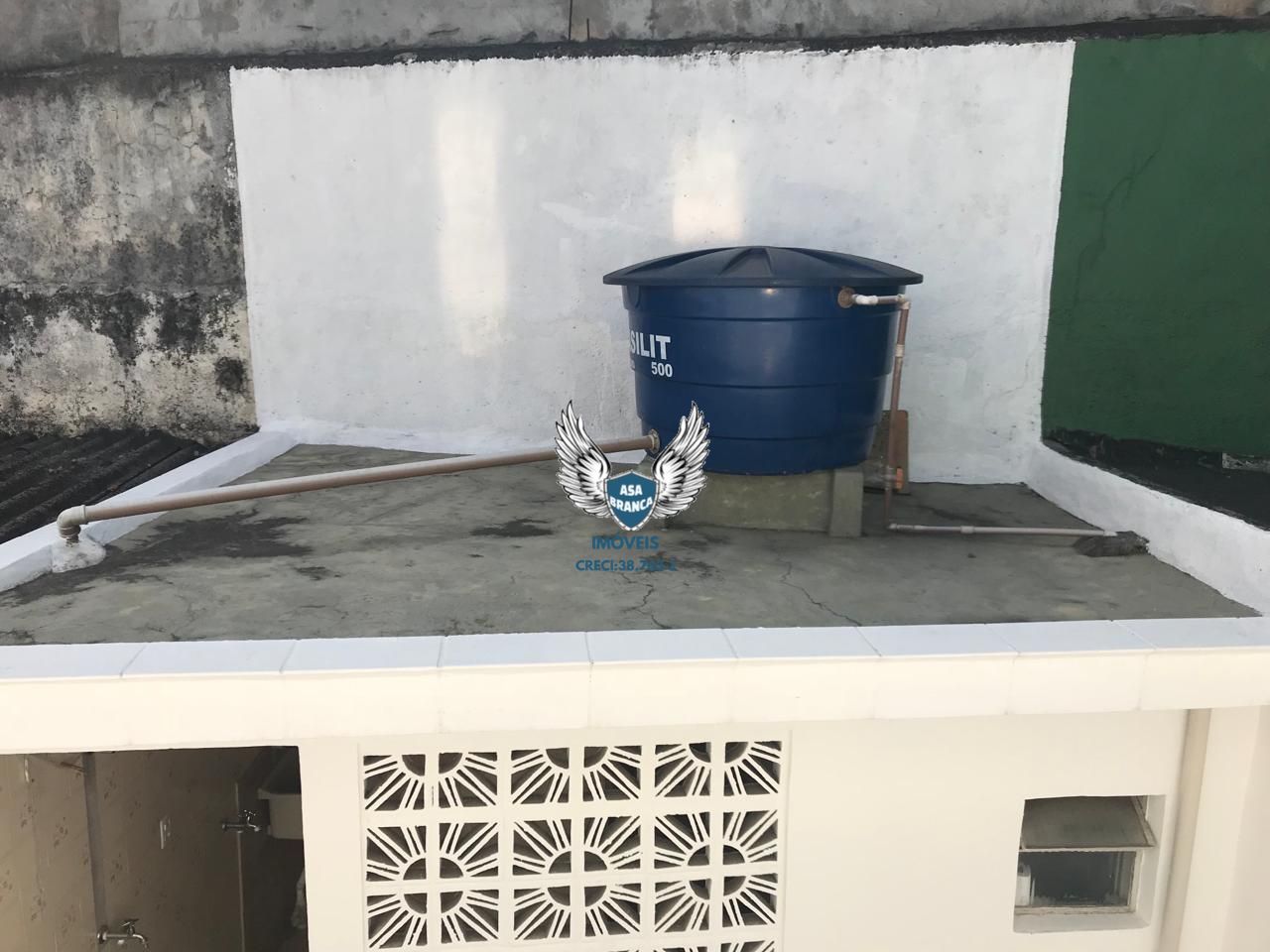 Excelente sobrado com 2 Dormitórios, possui 1 vaga de garagem, Próximo do Horto