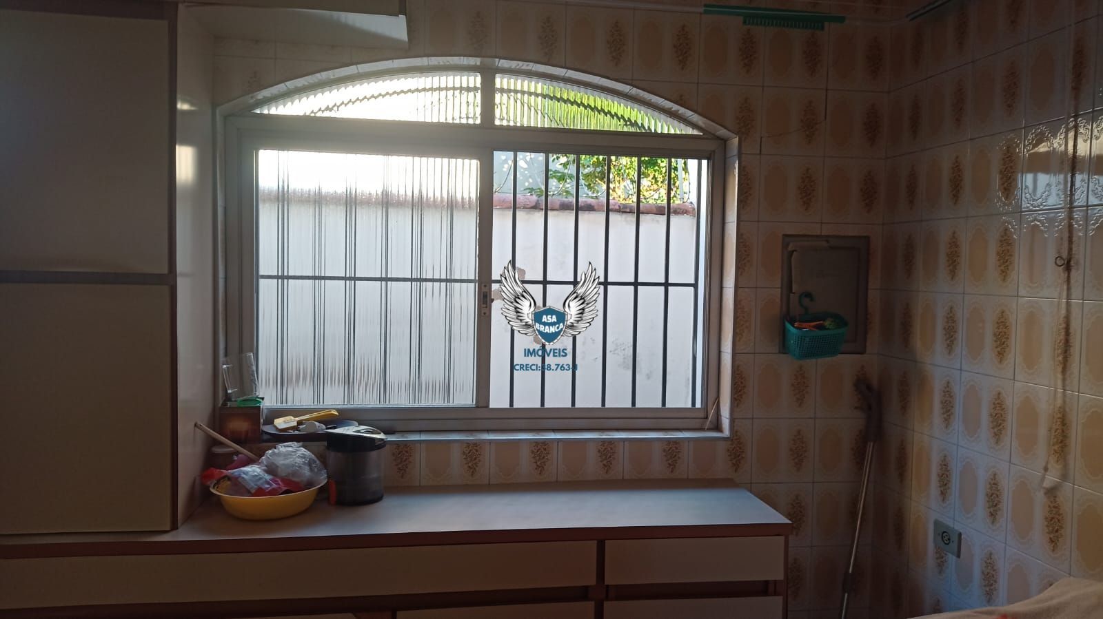 Casa térrea santa terezinha ( zona norte) com 03 dormitórios , sendo 01 suíte e