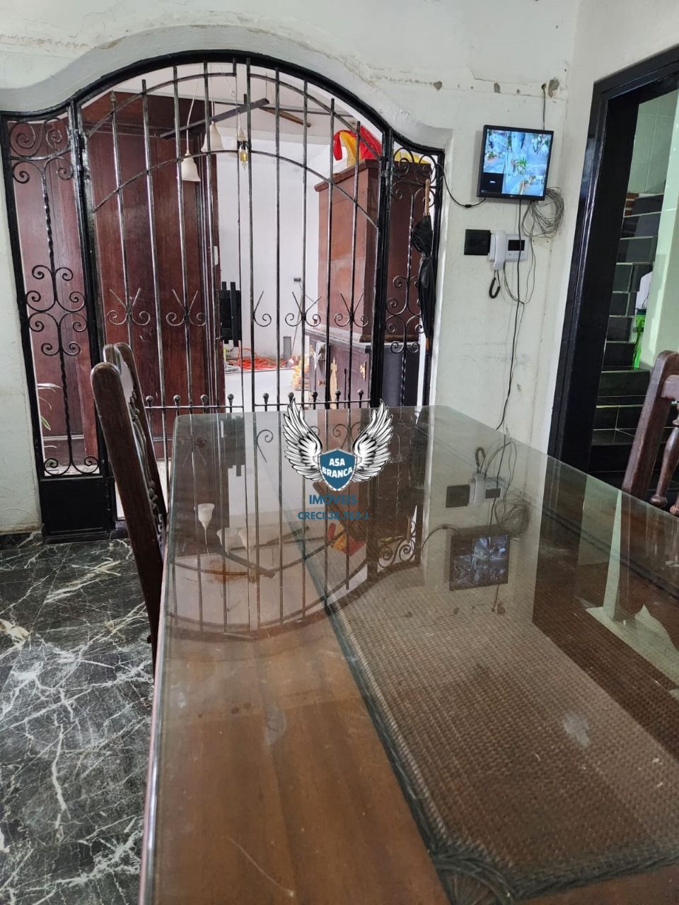 Sobrado no jardim são paulo com 04 dormitórios sendo 02 suítes e 02 vagas de gar