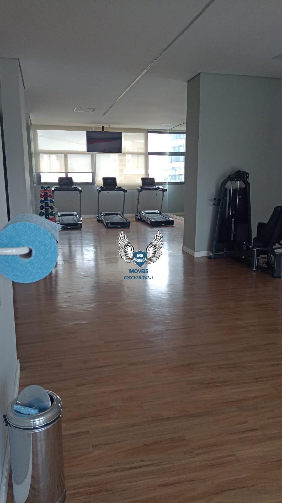 Apartamento com 03 dormitórios sendo 01 suíte e 01 vaga de garagem a 600 metros