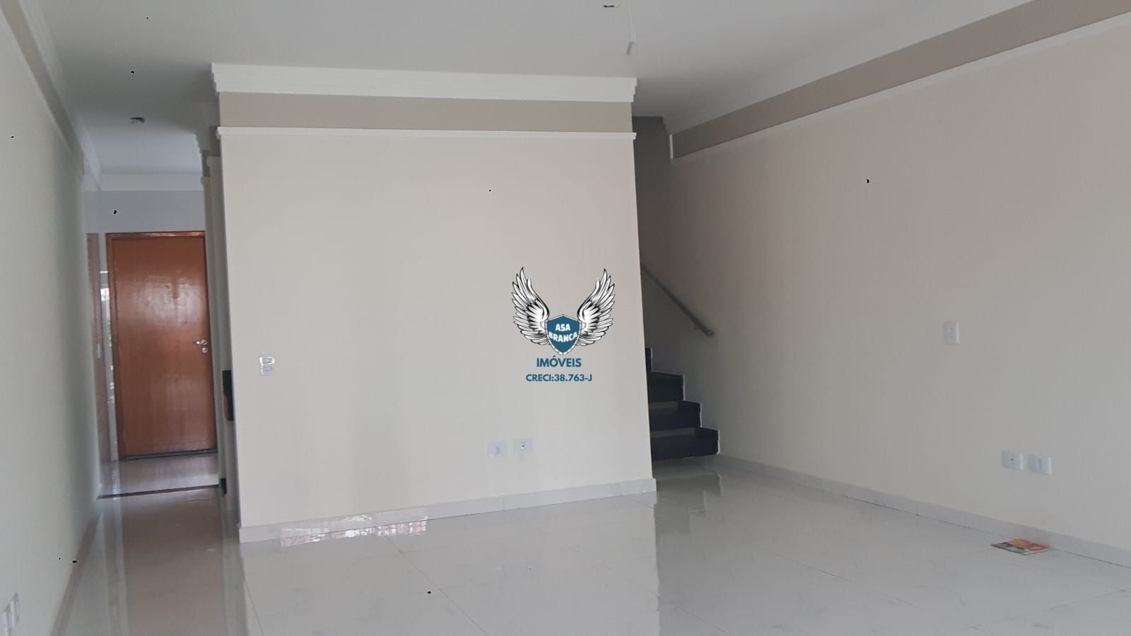 Sobrado triplex novo de alto padrão no lauzane paulista em rua sem saída