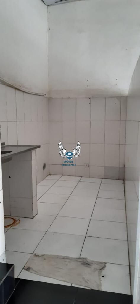 Imóvel para venda com duas casas no terreno