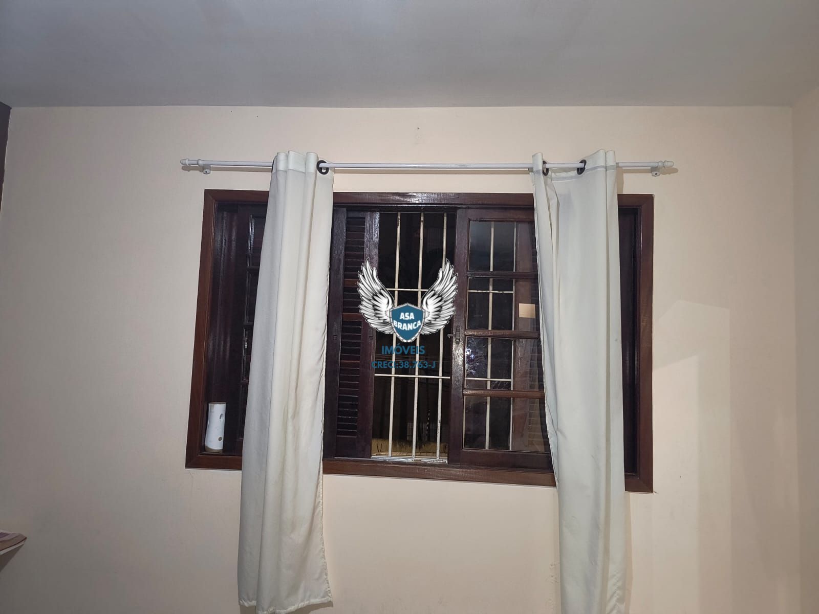 Sobrado no tremembé 02 dormitórios e 01 vaga de garagem