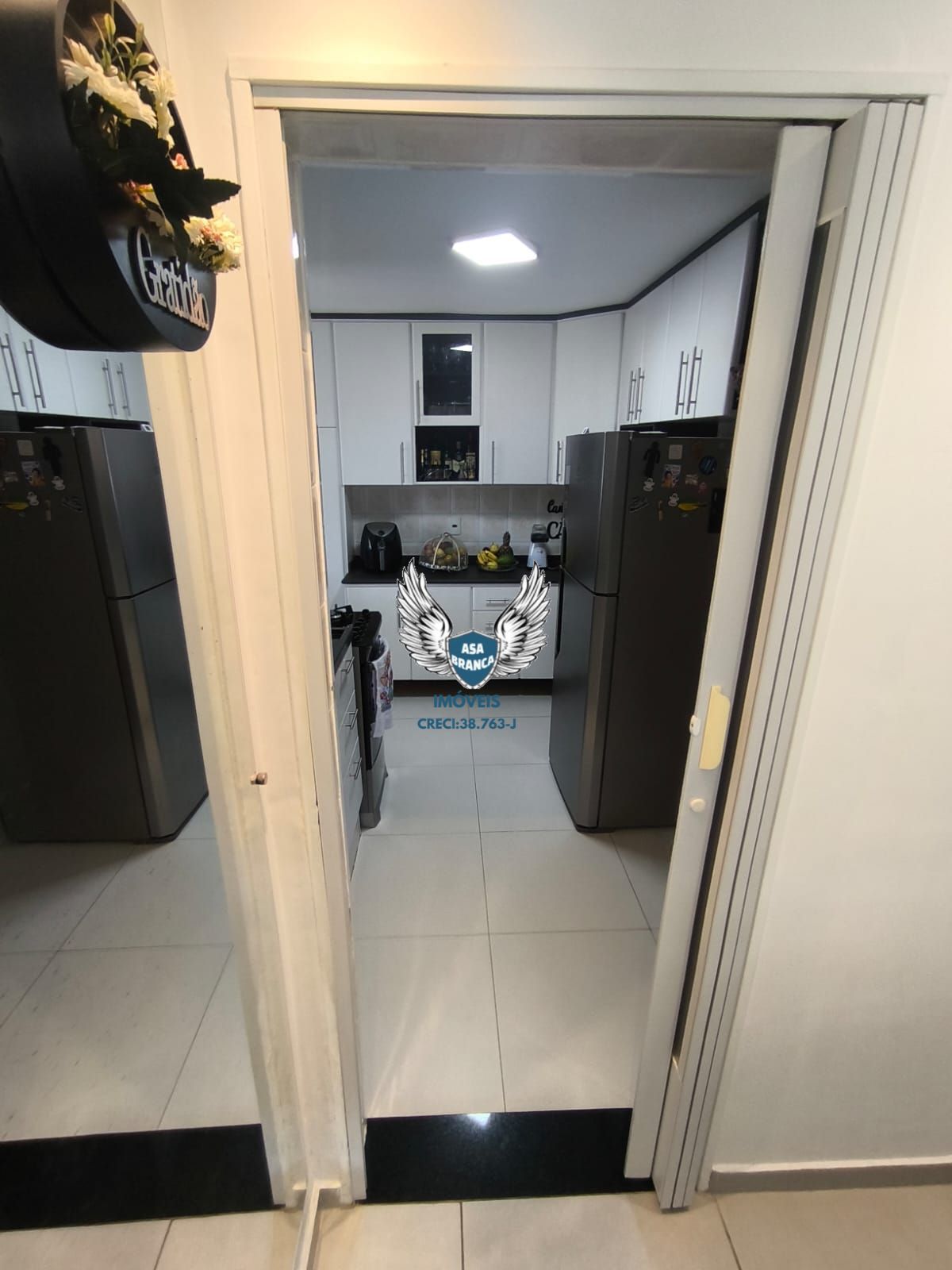 Apartamento na vila ámelia com 02 dormitórios e 01 vaga de garagem ( próximo ao