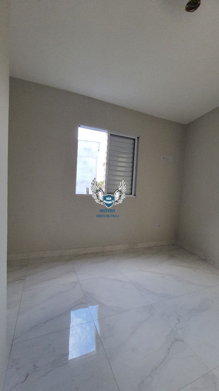 Apartamento de 02 dormitórios com vaga de garagem R$ 306,00 mil , fácil acesso