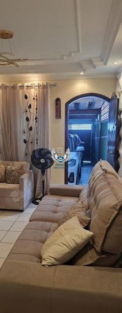 Sobrado no jardim peri 02 dormitórios sendo 01 suíte e 02 vagas de garagem