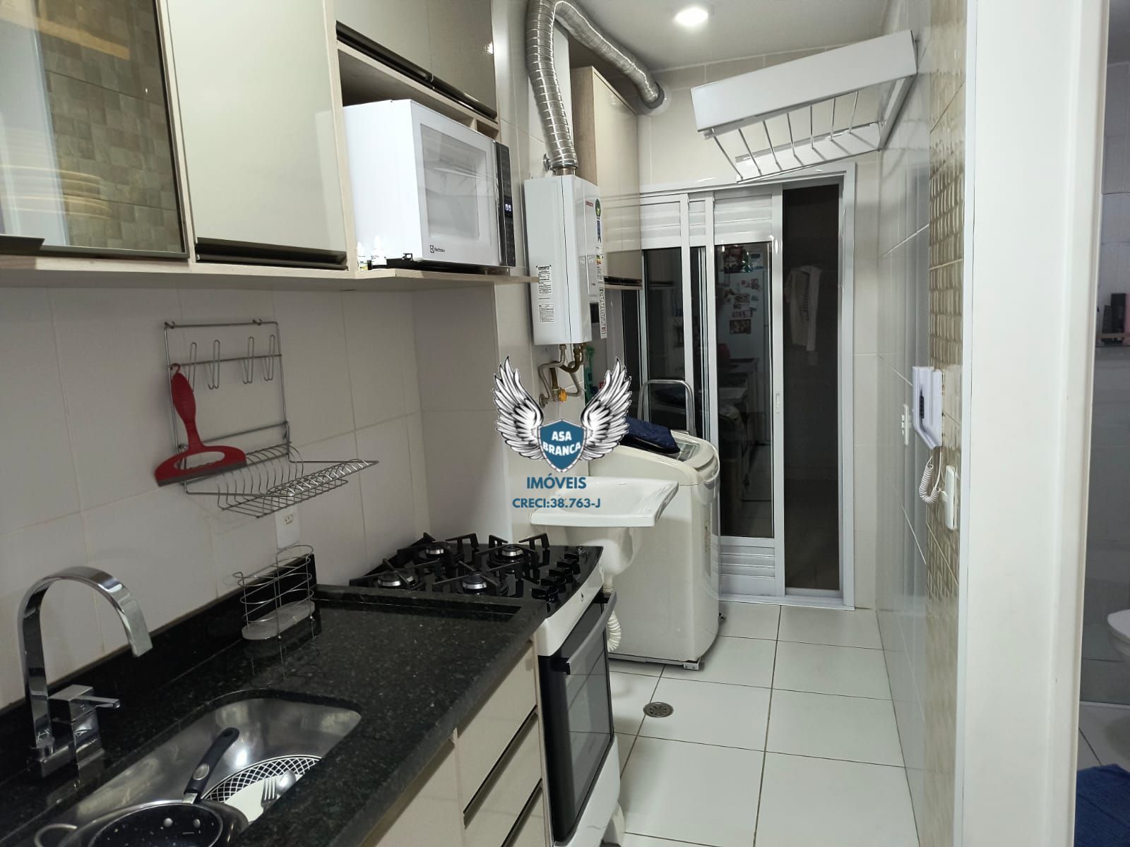 Apartamento na vila ede com 02 dormitórios e 01 vaga de gara