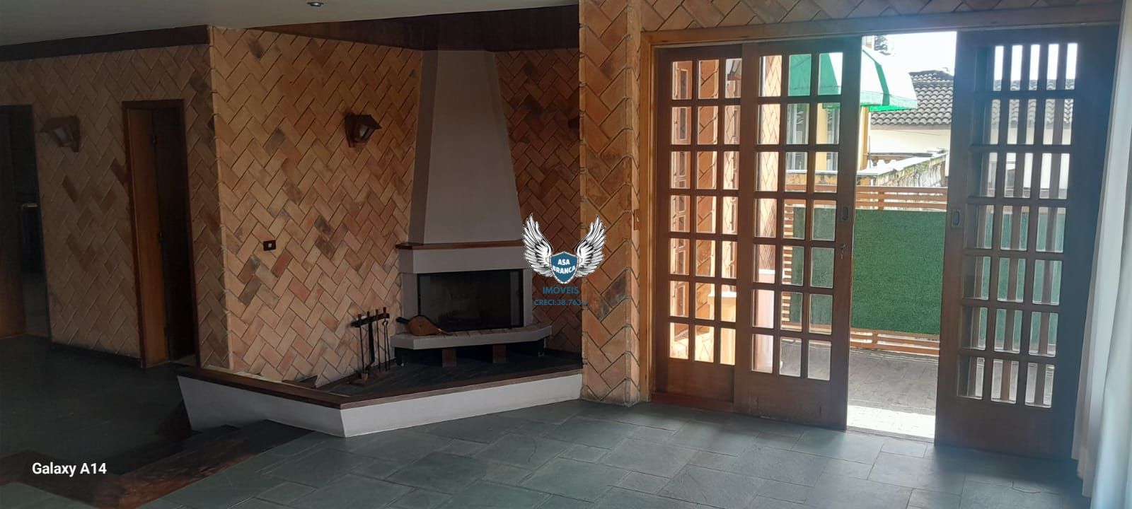 Palmas do tremembé casa com 04 dormitório sendo 02 suítes e 04 vagas de garagem