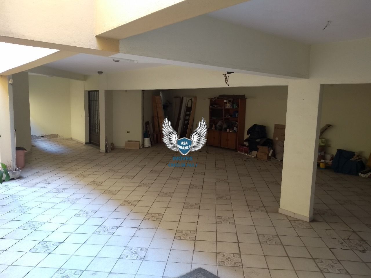 Imóvel com duas casas no terreno