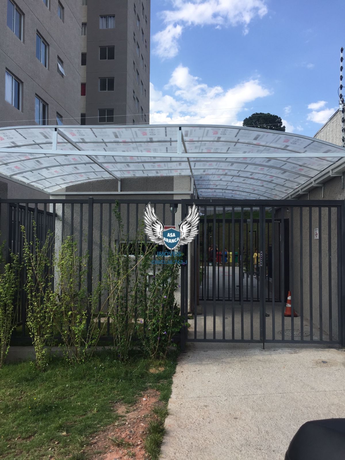 Apartamento no térreo 01 dormitório sem vaga de gararem ( próximo ao parque do