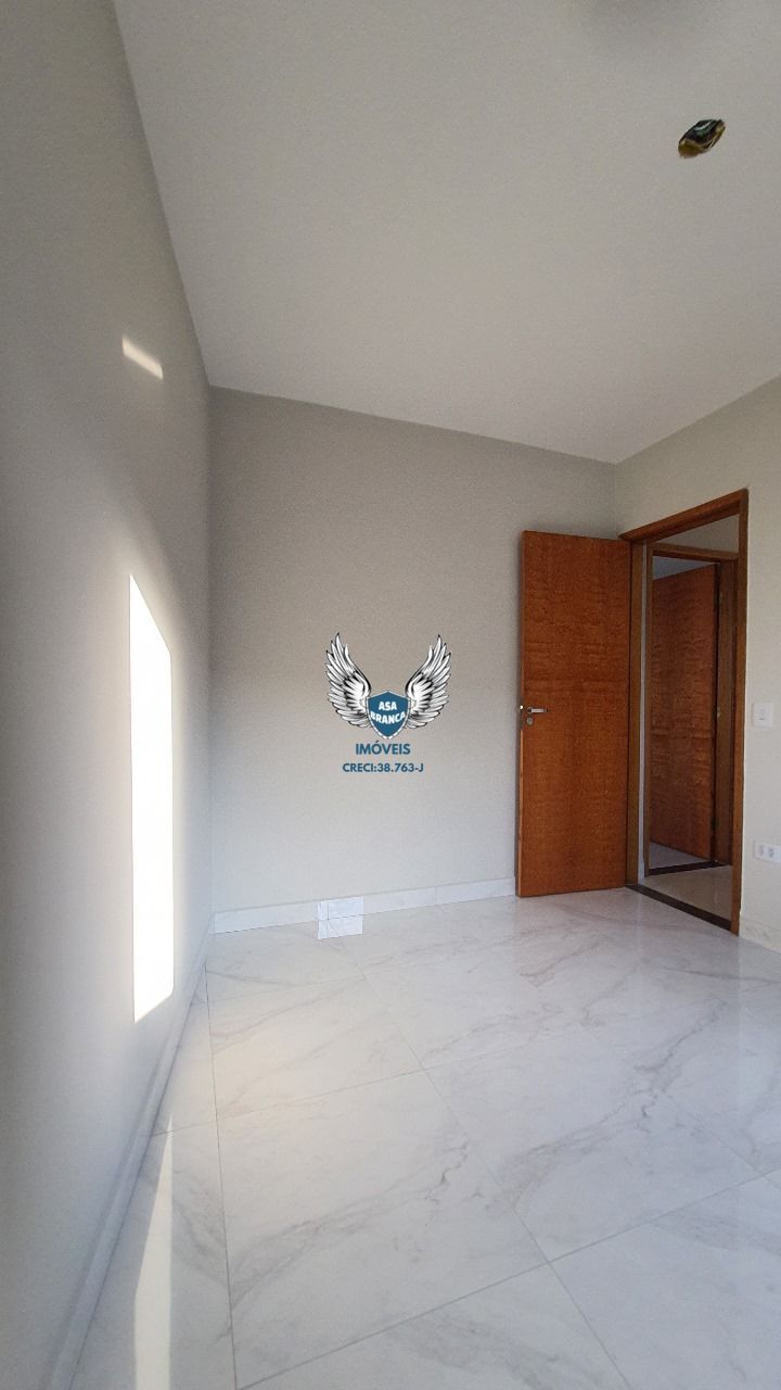 Apartamento de 02 dormitórios com vaga de garagem R$ 306,00 mil , fácil acesso